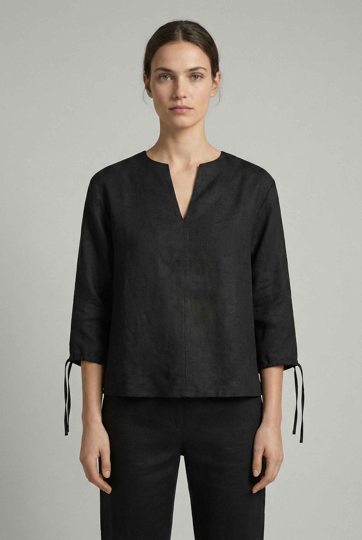 Camicia scollo V lino ECOALF JENA SHIRT - Black