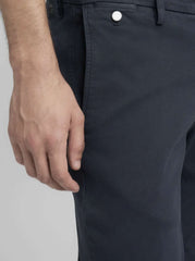 Chino Regular Fit REPLAY M9722E.000.8366197. 010 - Blu