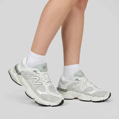 Sneaker NEW BALANCE U90602FM - Lone Star Grey