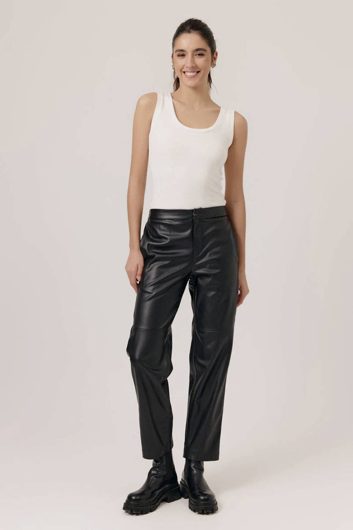 Pantalone ARTLOVE JORDANA - Black