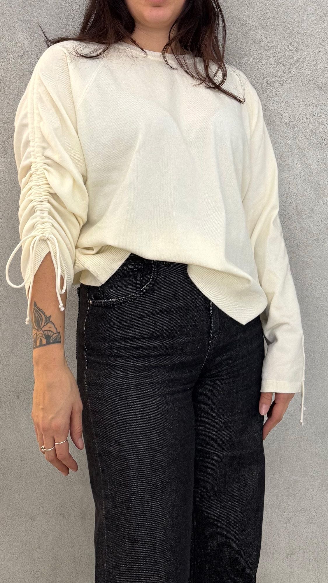 Maglia girocollo AKEP 11061 - Ecrù