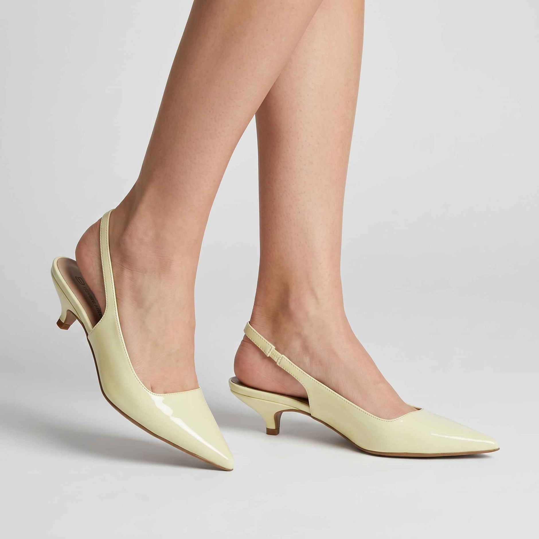 Ballerina, Texans, Divine Follie, black, red, nude, shop online