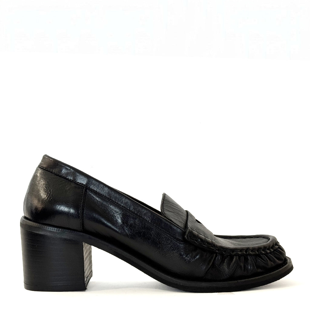 Mocassino con tacco JULIE DEE MW000 - Nero