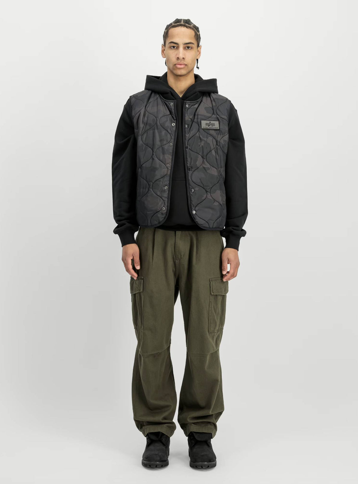 Smanicato ALPHA INDUSTRIES Q-1 Camo - Black Camo