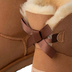 Stivaletto UGG MINI BAILEY BOW 1016501 - Chestnut