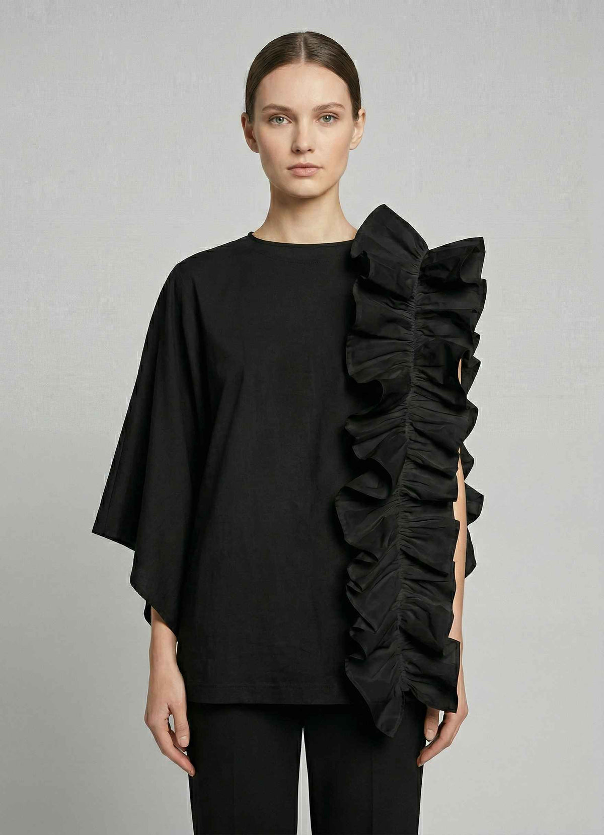 T-shirt asimettrica con ruches WEILI ZHENG S26TS04 - Black