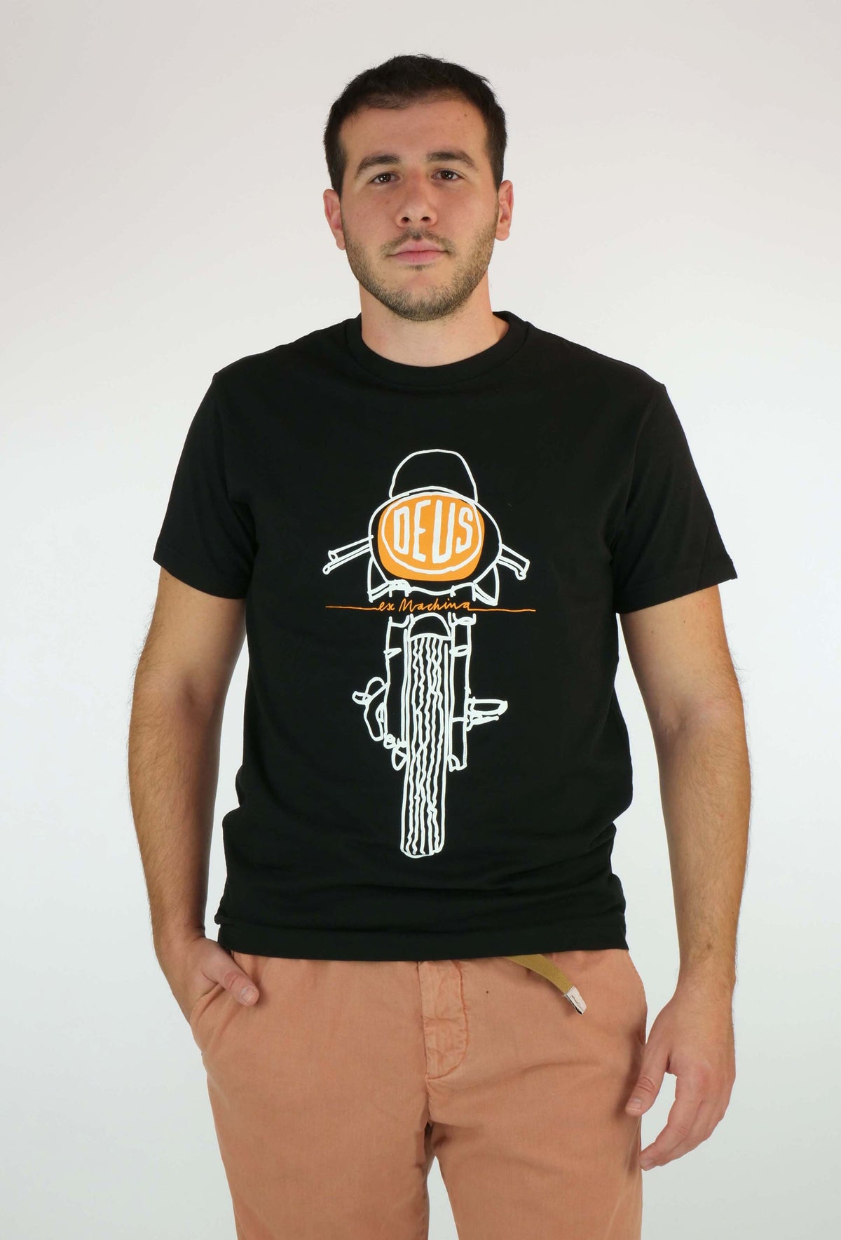 T-shirt DEUS EX MACHINA DMW41808H Frontal Match - Black - Sergio Fabbri